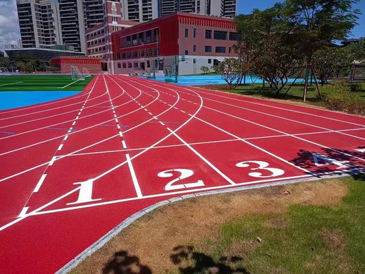Piste de course IAAF à haut frottement pour le béton cimenté ou le béton bitumineux avec drainage et résistant aux UV