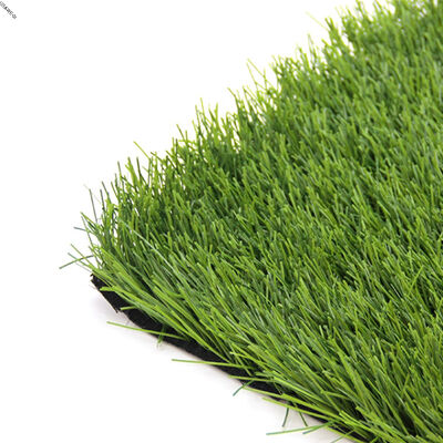 Herbe artificielle durable pour les stades de football résistant aux intempéries à haute traction