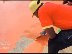 Pistes de course semi-fabriquées