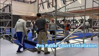 Processus d'installation de gazon artificiel professionnel sur un terrain de padel